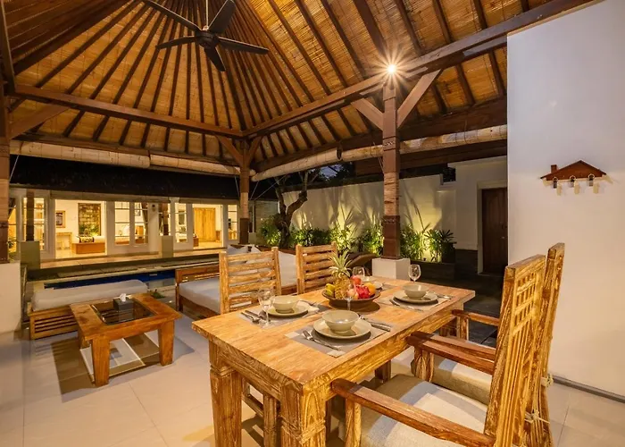 Family Budget With Private Pool In * Seminyak (Bali)