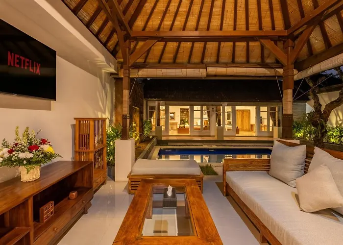 Family Budget With Private Pool In * Seminyak (Bali)
