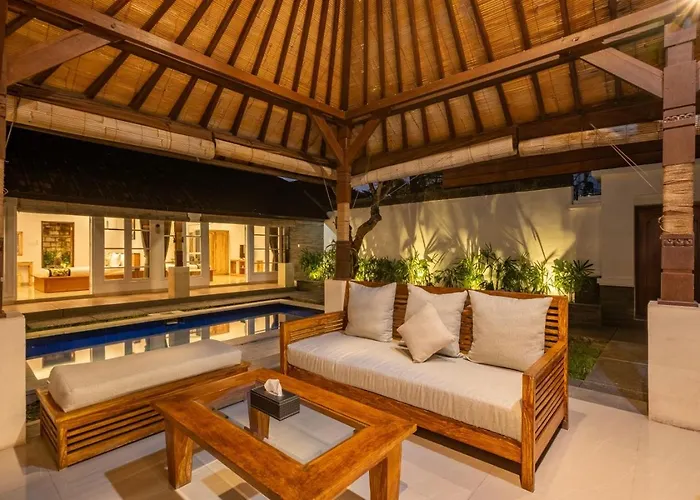 Family Budget With Private Pool In * Seminyak (Bali)