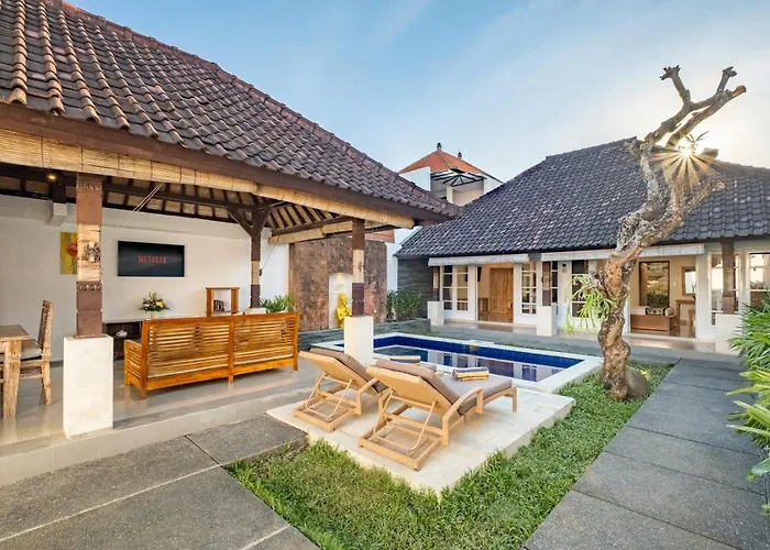 Family Budget With Private Pool In Villa