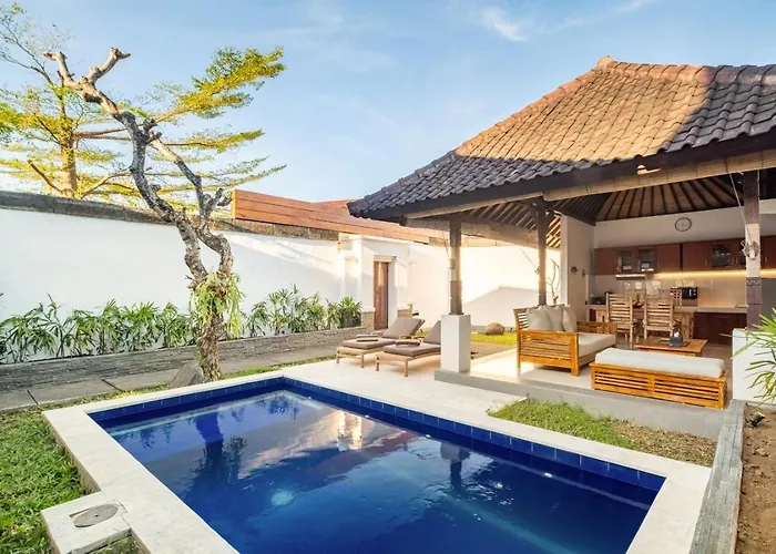 Family Budget With Private Pool In